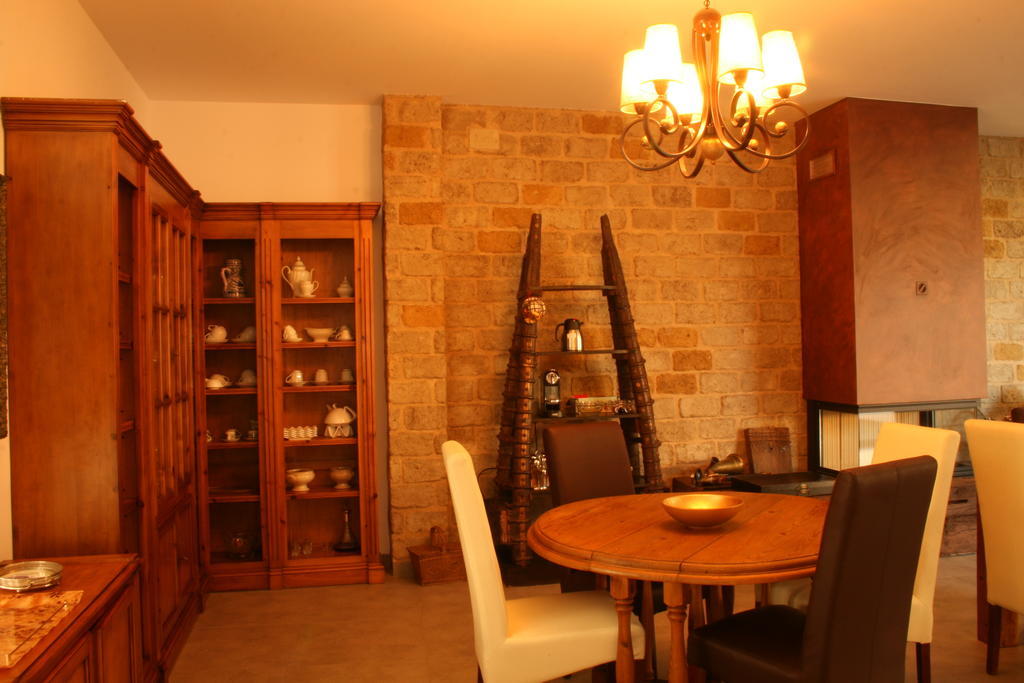 La Posada De Las Casitas Ampudia Luaran gambar