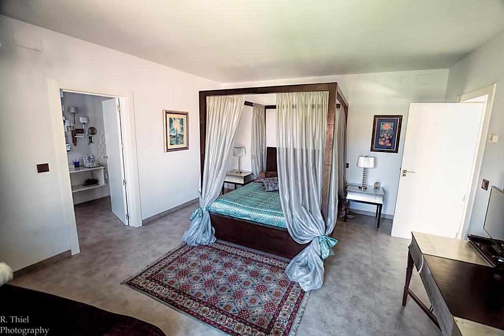 La Posada De Las Casitas Ampudia Luaran gambar