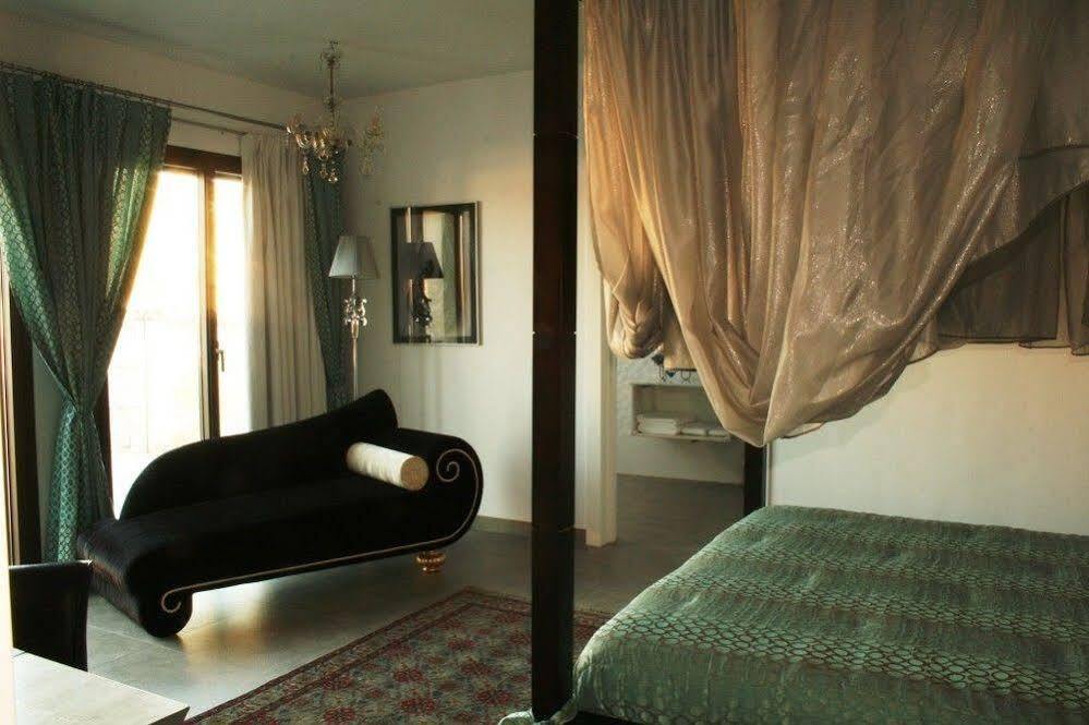 La Posada De Las Casitas Ampudia Luaran gambar